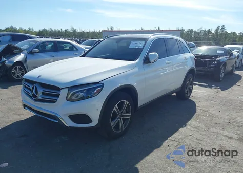 2018 Mercedes-Benz Glc 300 from USA, damaged, VIN WDC0G4JB6JV077053